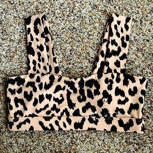 Allfenix sports bra NWT